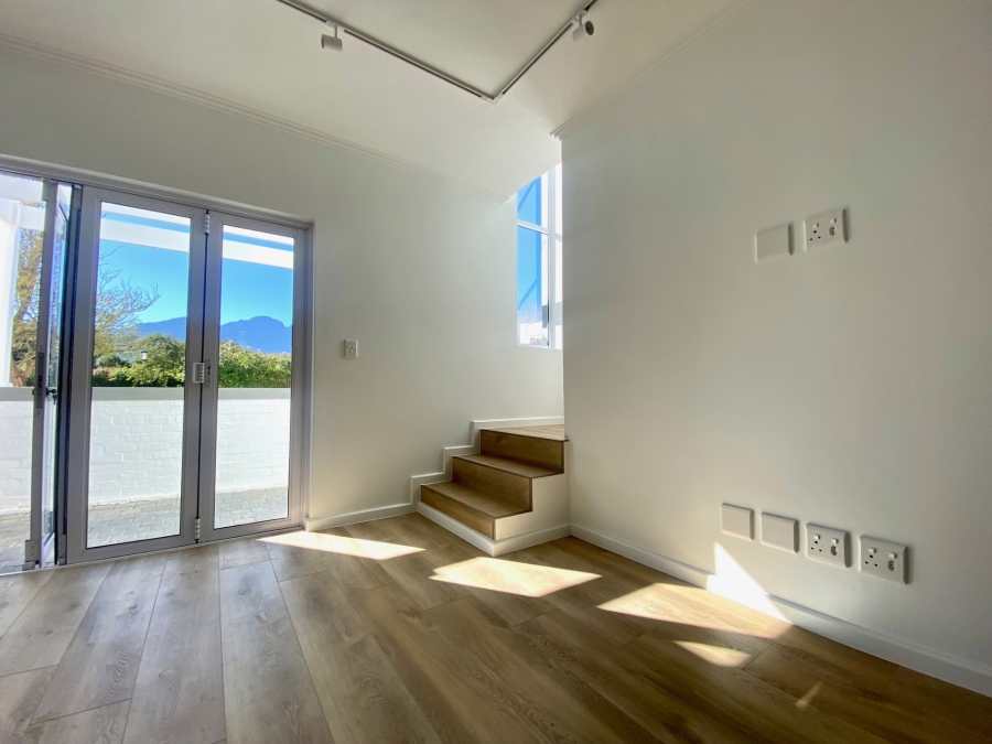 3 Bedroom Property for Sale in Gevonden Estate Western Cape